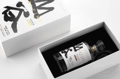 ​酒盒包装 怎样设计能让酒盒包装更吸引消费者[吉彩四方]