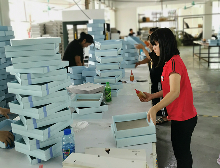 广州化妆品包装盒生产厂家